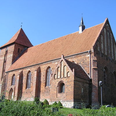 Bild vergr&ouml;&szlig;ern: Kirche Tarnow